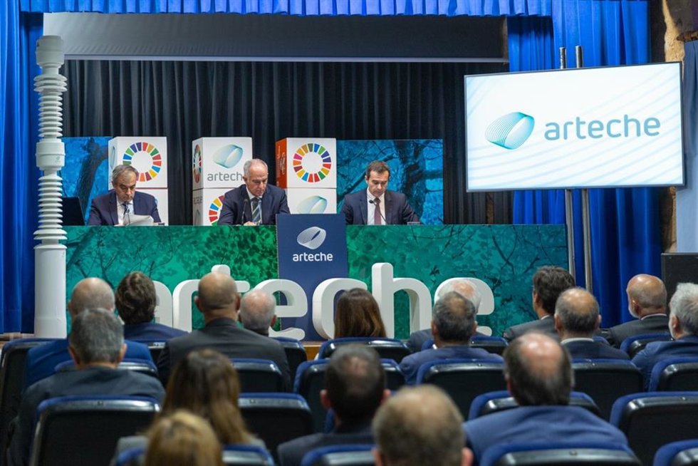 Junta de Accionistas de Arteche en Mungia (Bizkaia)