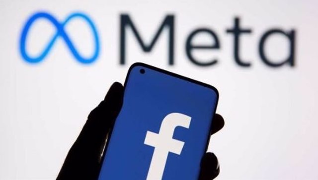Logos de Facebook y su matriz, Meta, impulsora del metaverso