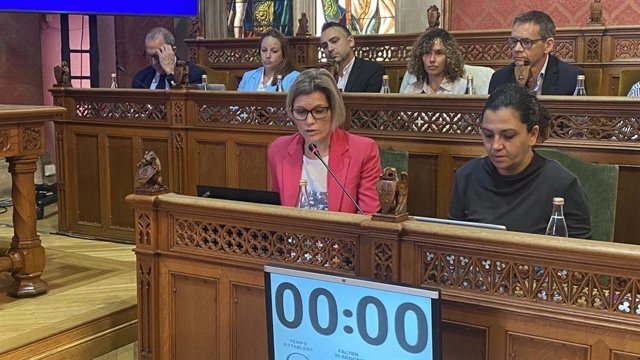 Archivo - La consellera de Derechos Sociales y presidenta del IMAS, Sofia Alonso.