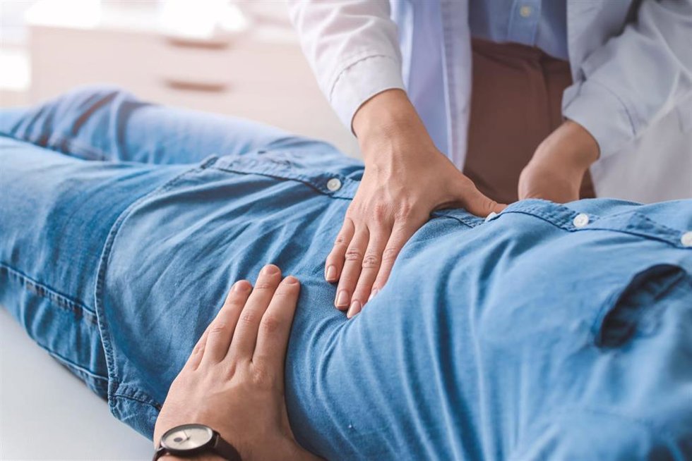 Archivo - Vithas Las Palmas recuerda la importancia de un diagnóstico temprano de la enfermedad de Crohn y la colitis ulcerosa