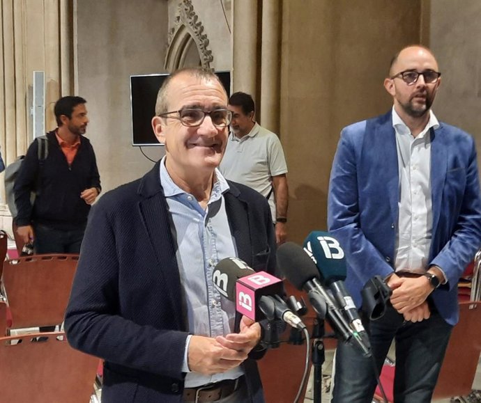 El conseller de Transición Energética, Juan Pedro Yllanes, tras la reunión del Consell Balear del Clima.