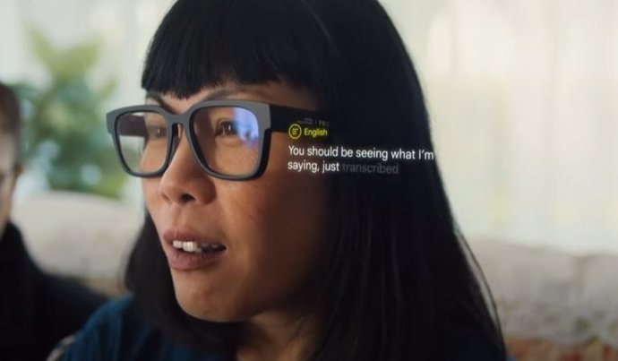 Google presenta un prototipo de gafas RA para transcripción y traducción en tiempo real