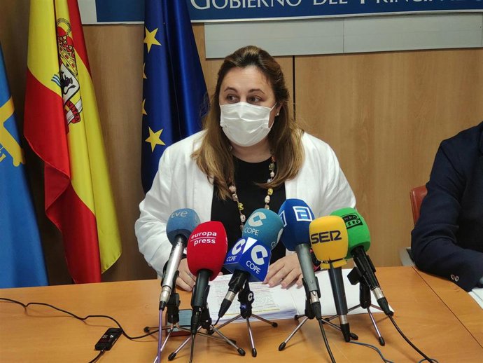 La consejera de Educación, Lydia Espina.