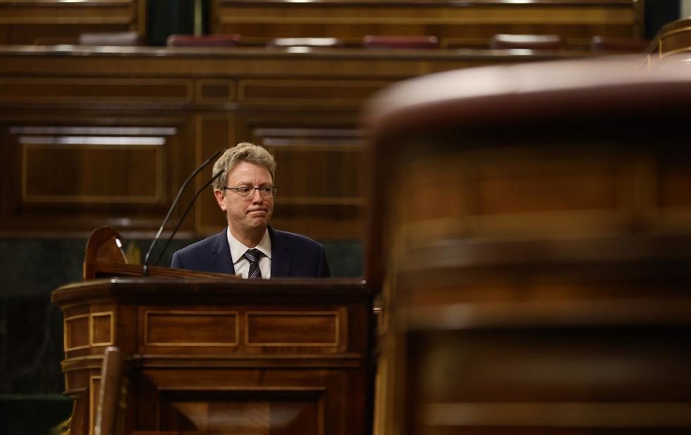 El portavoz del PDeCAT en el Congreso, Ferran Bel, en una sesión plenaria, en el Congreso de los Diputados, a 11 de mayo de 2022, en Madrid (España). El pleno está marcado por las preguntas de la oposición al Ejecutivo central tras la destitución de la 