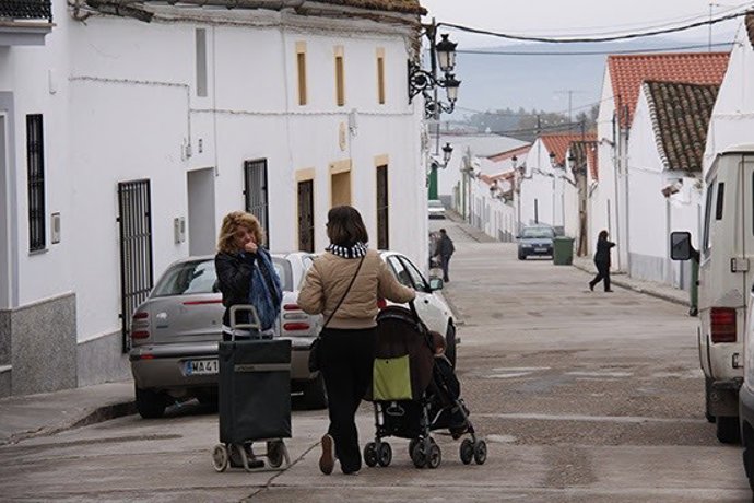 Mujeres rurales critican al INE: "Seguimos pagando caro que el INE no analice la violencia machista en los pueblos"