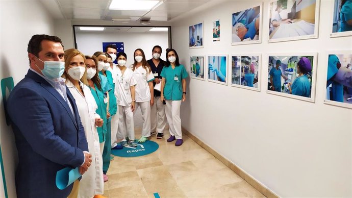 Muestra fotográfica sobre la labor de la Enfermería en el hospital Quirónsalud Sagrado Corazón.
