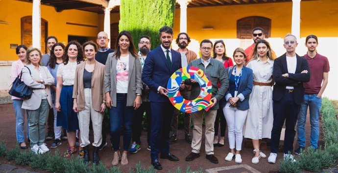 Foto de familia de la 41 Reunión de la Conferencia de Autoridades Audiovisuales y Cinematográficas de Iberoamérica (CAACI) y de la 21 Reunión Extraordinaria del Consejo Intergubernamental de Ibermedia.