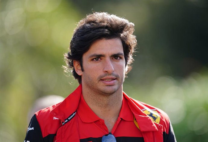 23 April 2022, Italy, Imola: Spanish F1 driver Carlos Sainz of Team Ferrari arrives to take part in the second practice session of the Emilia Romagna Grand Prix race at the Autodromo Internazionale Enzo e Dino Ferrari circuit. Photo: David Davies/PA Wir