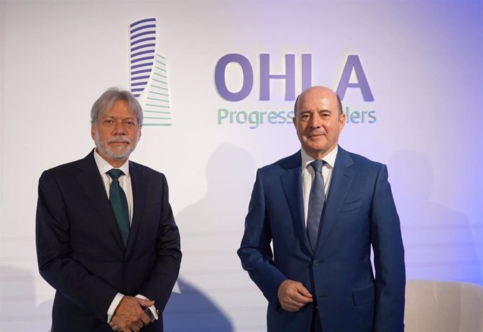 Archivo - Luis Amodio, presidente de OHLA, y José Antonio Fernández Gallar, CEO de OHLA