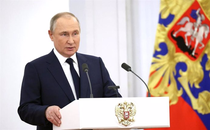 HANDOUT - 26 April 2022, Russia, Moscow: Russian President Vladimir Putin delivers a speech during a state awards ceremony for the Russian Olympic Committee's medalists of the Beijing 2022 Winter Olympic Games and members of the Russian Paralympic team 