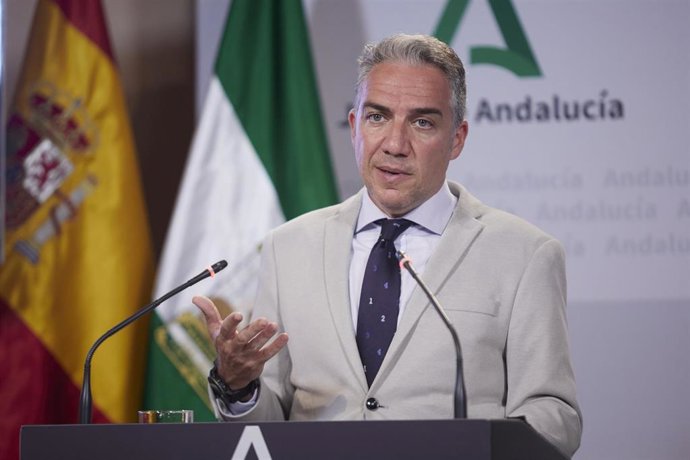 El consejero de la Presidencia, Administración Pública e Interior y portavoz del Gobierno andaluz, Elías Bendodo, en una foto de archivo en rueda de prensa tras una reunión del Consejo de Gobierno andaluz.