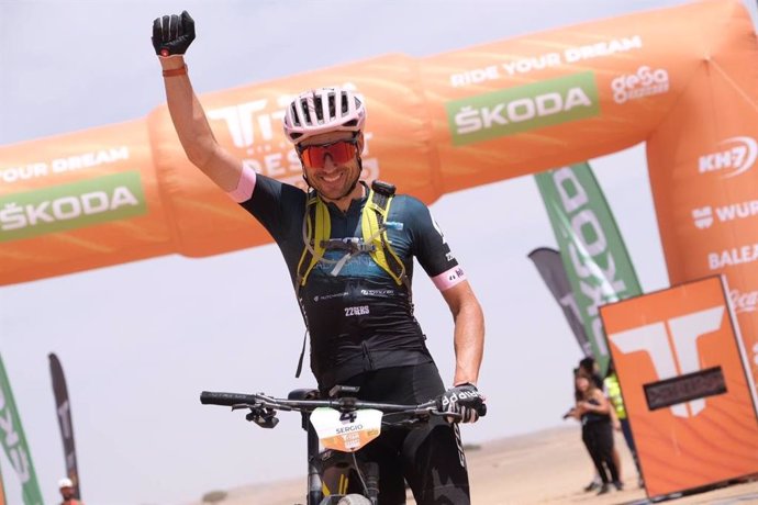 Sergio Mantecón, ganador de la quinta etapa de la Skoda Titan Desert 2022