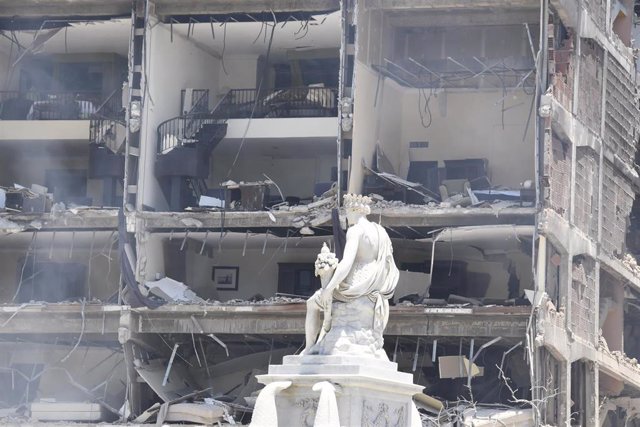 Daños provocados por una explosión en el Hotel Saratoga de La Habana