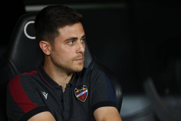 Alessio Lisci, entrenador del Levante