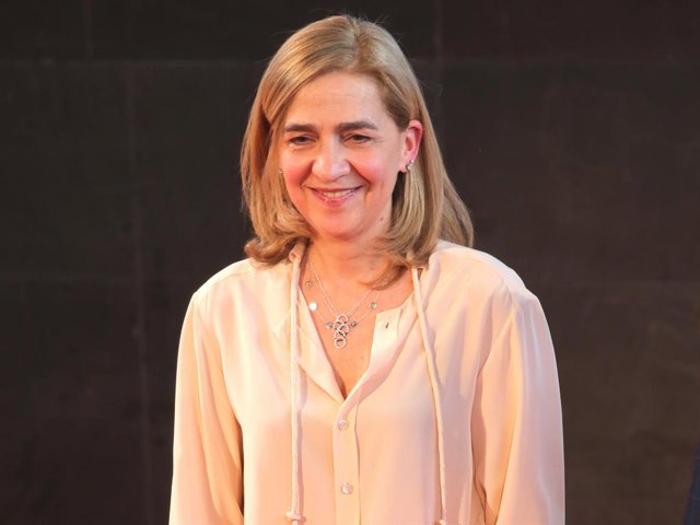 La Infanta Cristina ha asistido en Madrid a un homenaje a los deportistas españoles que participaron en las Olimpiadas de Calgary y Saul 88