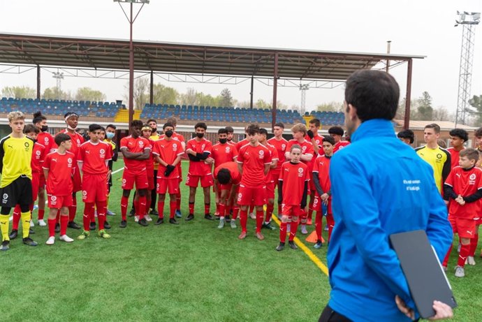 Las canteras de Celta, Alavés y Levante reciben a tres futbolistas norteamericanos becados por LaLiga Select