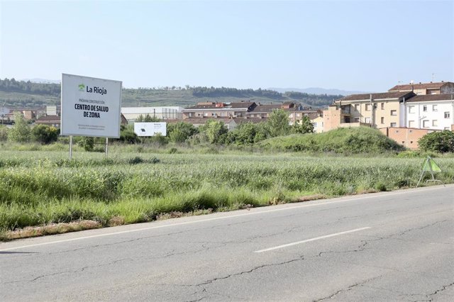 La presidenta de La Rioja confirma que se ponen en marcha los trámites para el nuevo Centro de Salud de Alberite