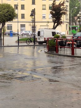 Archivo - Lluvia en Logroño