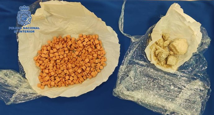Pastillas de MDMA incautadas al detenido.