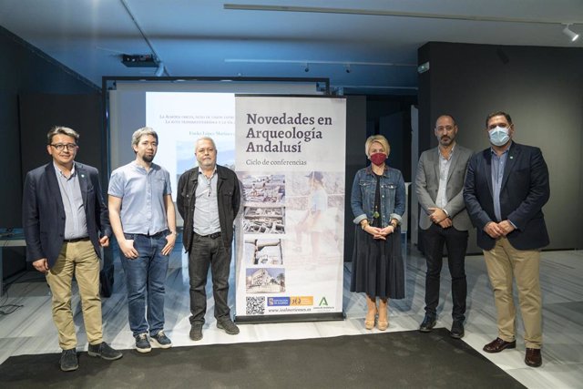 Conferencia de arqueología del IEA y el Museo de Almería