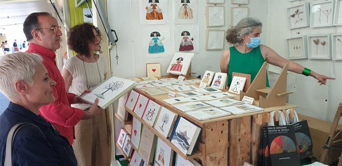 [Sevilla] Feria Artesanía Creativa. Nota De Prensa Y Fotografías.