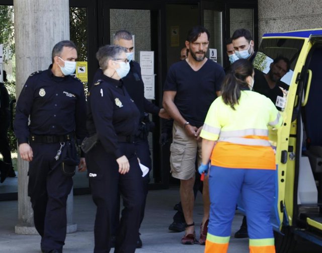 El exboseador Roberto Domínguez una de las veces que fue detenido. 