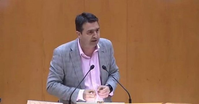 El senador del PSOE por Huelva Amaro Huelva.