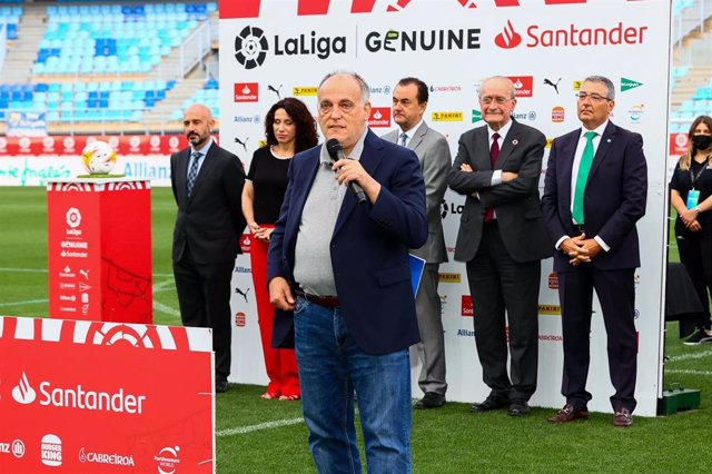 El presidente de LaLiga Javier Tebas, en el acto de presentación de LaLiga Genuine Santander, en La Rosaleda, Málaga