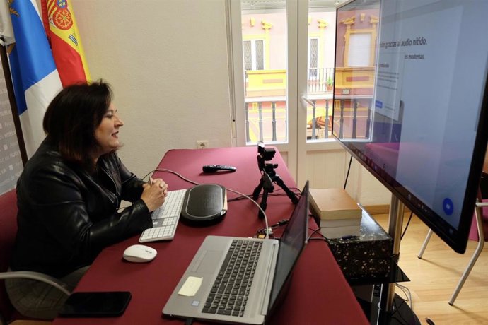 14.5.22 Nota Y Foto Ayto Huelva (Participación Forum 5G)