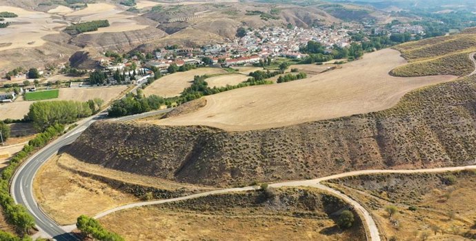Carretera, municipio, pueblo