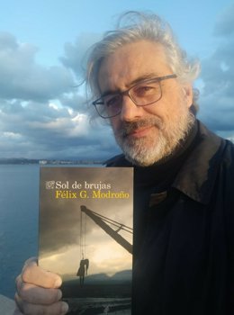 El escritor Félix Modroño publica 'Sol de Brujas'