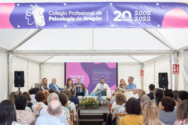 La Feria de la Psicología Aragonesa supera las expectativas de público asistente en su primera edición.