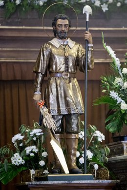 Talla de madera de San Isidro Labrador, durante la solemne misa de apertura del Año Santo de San Isidro.
