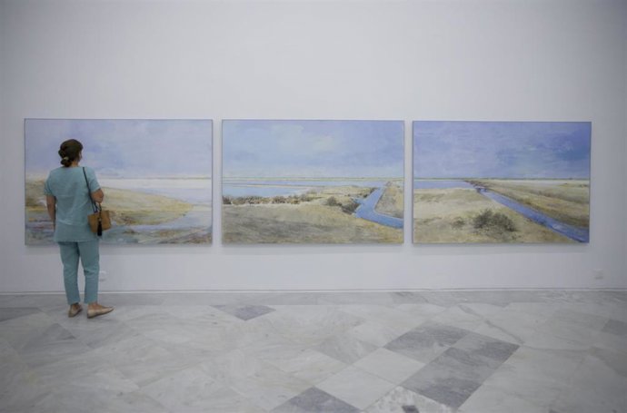 Archivo - Exposición 'La sal', de la pintora Carmen Laffón, primera de las muestras incluidas en el 'Semestre Laffón' en el Centro Andaluz de Arte Contemporáneo (CAAC), Sevilla (Andalucía, España), a 15 de septiembre de 2020.