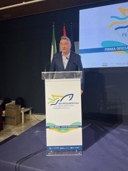 Constitución de la Red Iberoamericana de la Pesca Artesanal a Pequeña Escala en Cádiz
