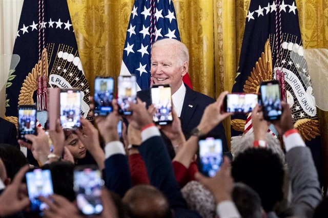 FILED - 02 May 2022, US, Washington: US President Joe Biden (C) speaks at a White House reception to celebrate Eid al-Fitr, which marks the end of the Muslim holy fasting month of Ramadan. Photo: Michael Brochstein/ZUMA Press Wire/dpa