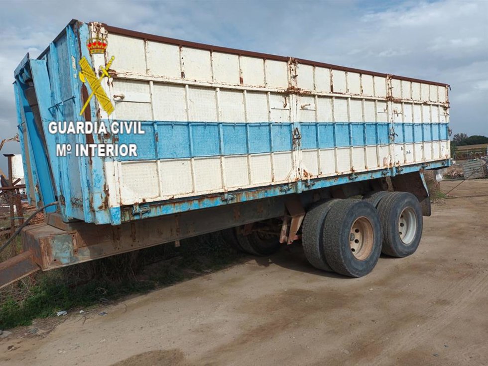 Un remolque sustraído por el detenido