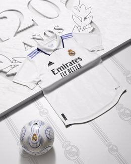 El Real Madrid y adidas presentan la camiseta para la temporada 2022-2023.