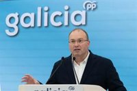Tellado (PP) cree que el regreso a España del rey emérito "es una magnífica noticia"