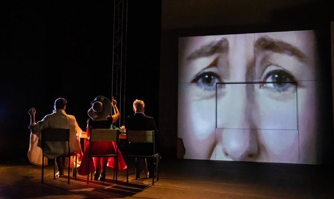 El montaje 'Corazones, meteoritos y una enfermedad rara' llega este miércoles al Auditorio Ciudad de León.