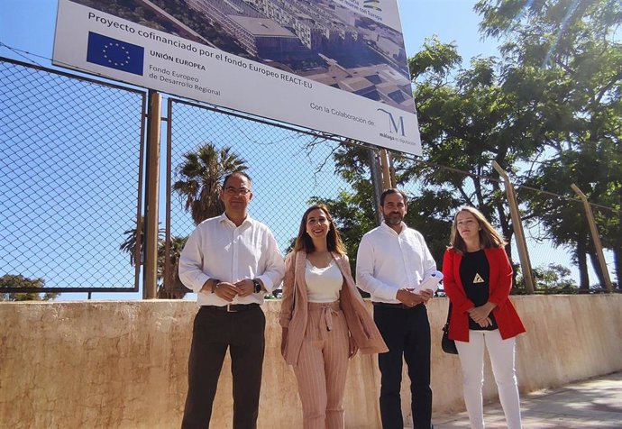 El secretario general del PSOE de Málaga, Daniel Pérez, junto con la candidata al Parlamento de Andalucía, Alicia Murillo; el secretario de Salud del PSOE malagueño, Javier Marín; y la secretaria de Formación del partido, Beatriz Rubiño, en Málaga