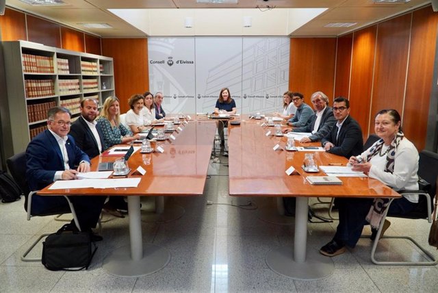Reunión del Consell de Govern en el Consell Insular de Ibiza.