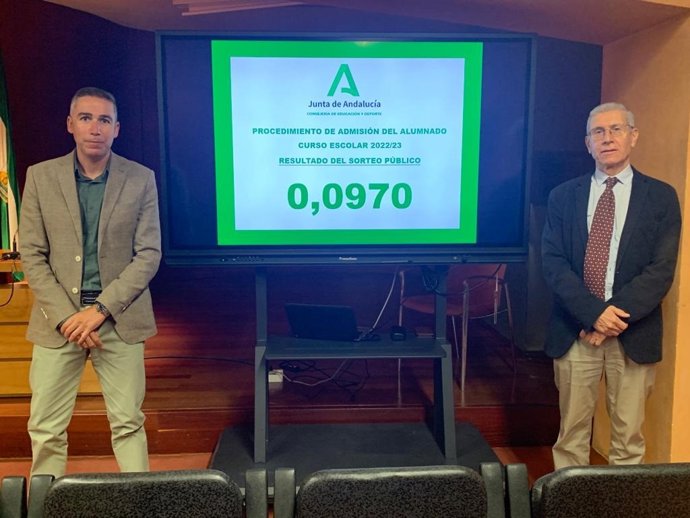 El número 0,0970 resolverá los casos de empate para la escolarización 2022/23