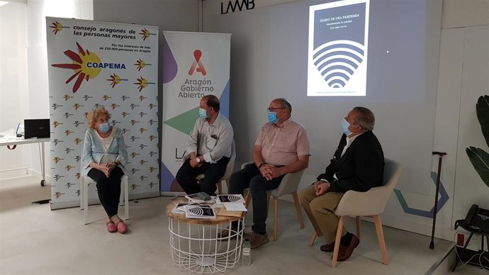 De izquierda a derecha, Digna María Royo Lajusticia, Teodoro Corchero, José Antonio Jiménez y Eloy López.