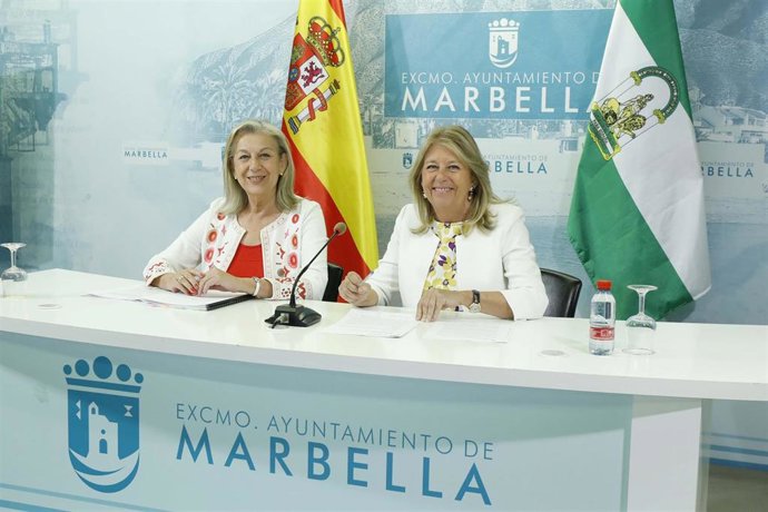 La alcaldesa de Marbella, Ángeles Muñoz, en rueda de prensa