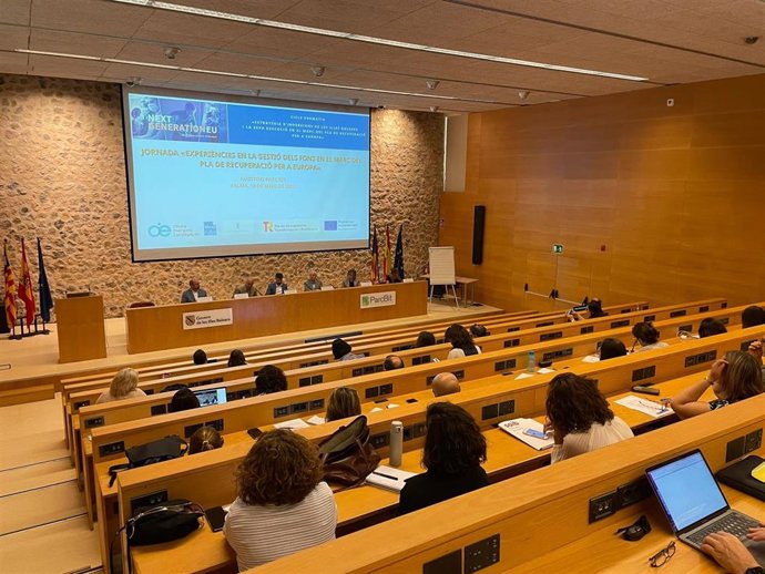 Clausura del ciclo formativo sobre ejecución del programa de fondos europeos Next Generation EU impulsado desde la Oficina Planificación y Coordinación de Inversiones Estratégicas (OIE).