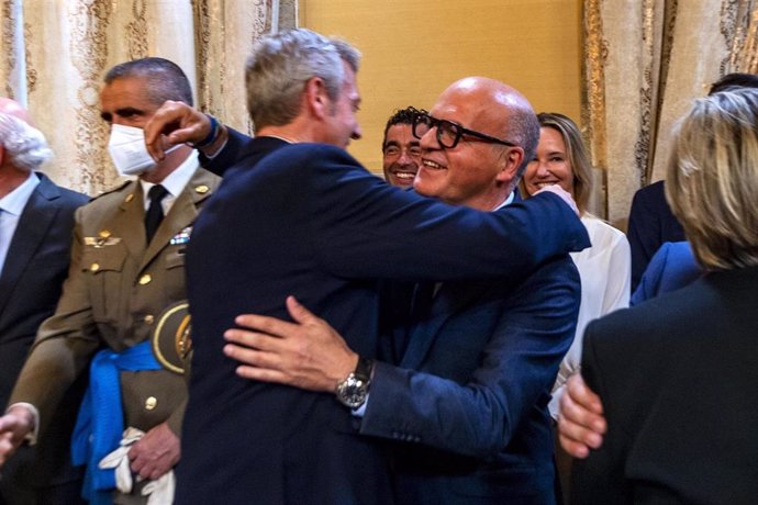 El presidente de la Diputación de Ourense, Manuel Baltar, junto al presidente de la Xunta, Alfonso Rueda.