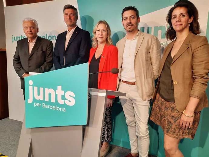 Els regidors de Junts a Barcelona Ferran Mascarell, Jordi Martí, Neus Munté, Joan Rodríguez i Francina Vila