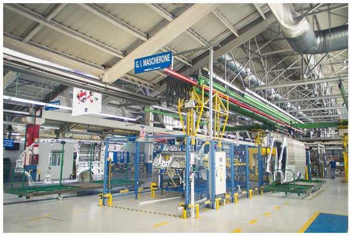 AMP.- Los sindicatos rechazan la propuesta de Iveco de congelación salarial dos años y eliminar la paga variable en 2020