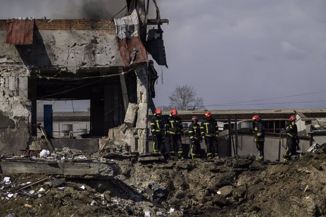 Un edifici destruït a Lviv 